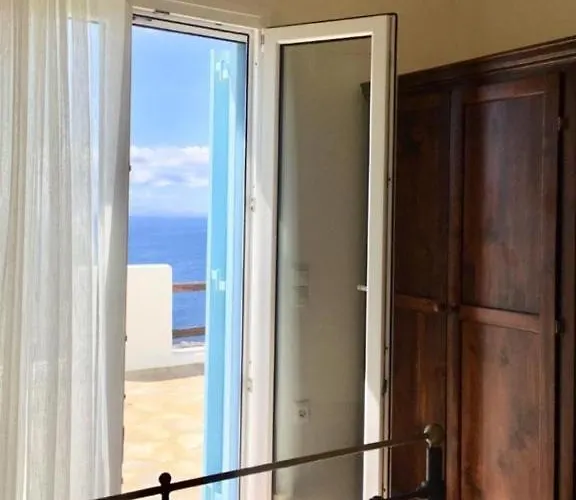 Vila Mykonos Dot - The Agios Ioannis Diakoftis